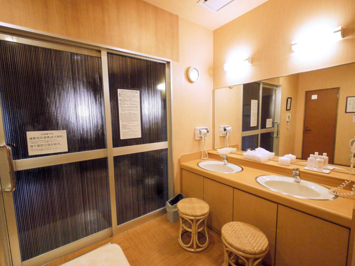 Hotel Route-Inn Toyokawa Inter Exterior photo
